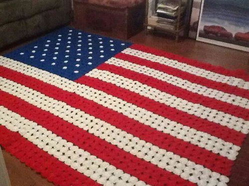 舊衣服剪一塊小圓布,家里的用品多得用不完